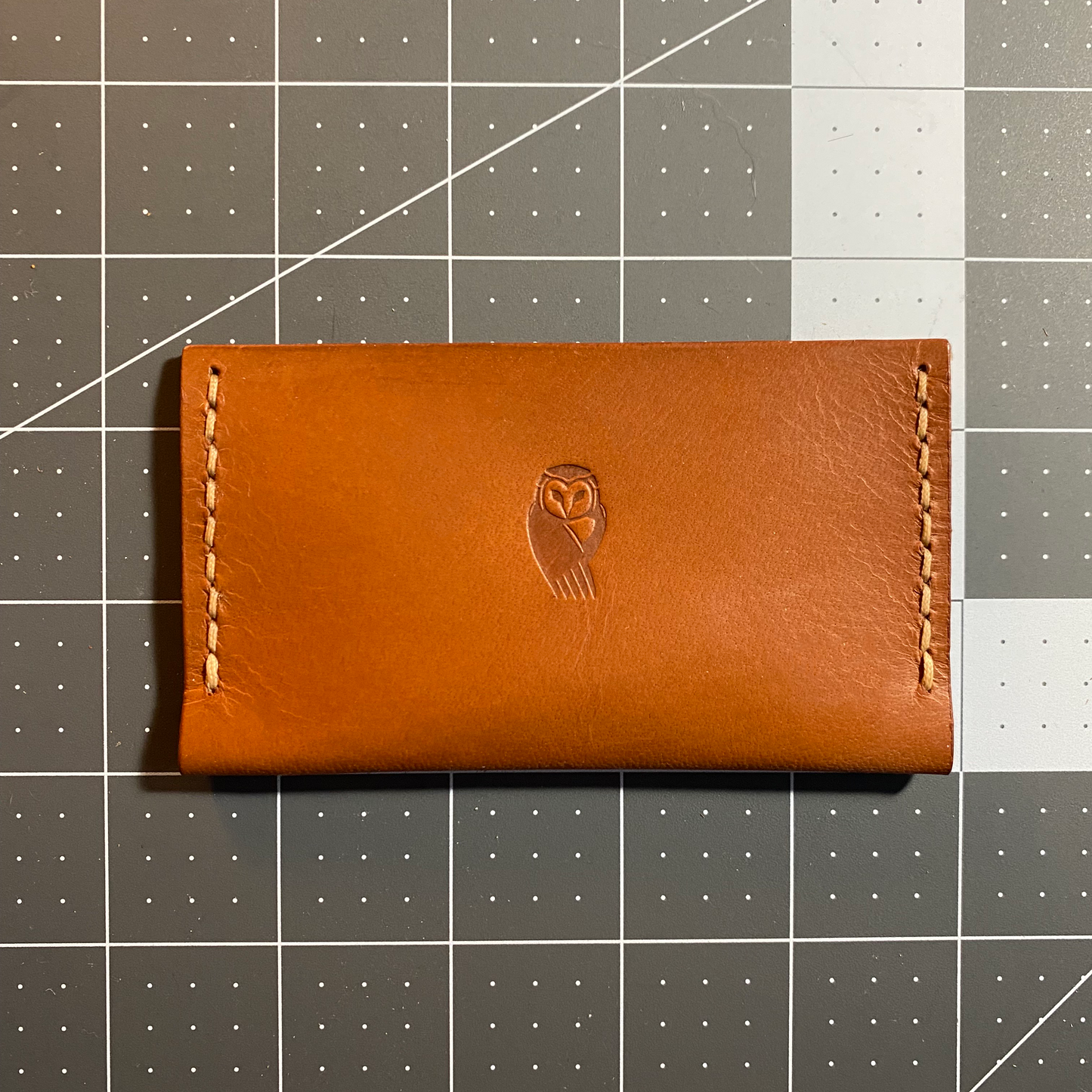 FEATHERLIGHT CARDHOLDER